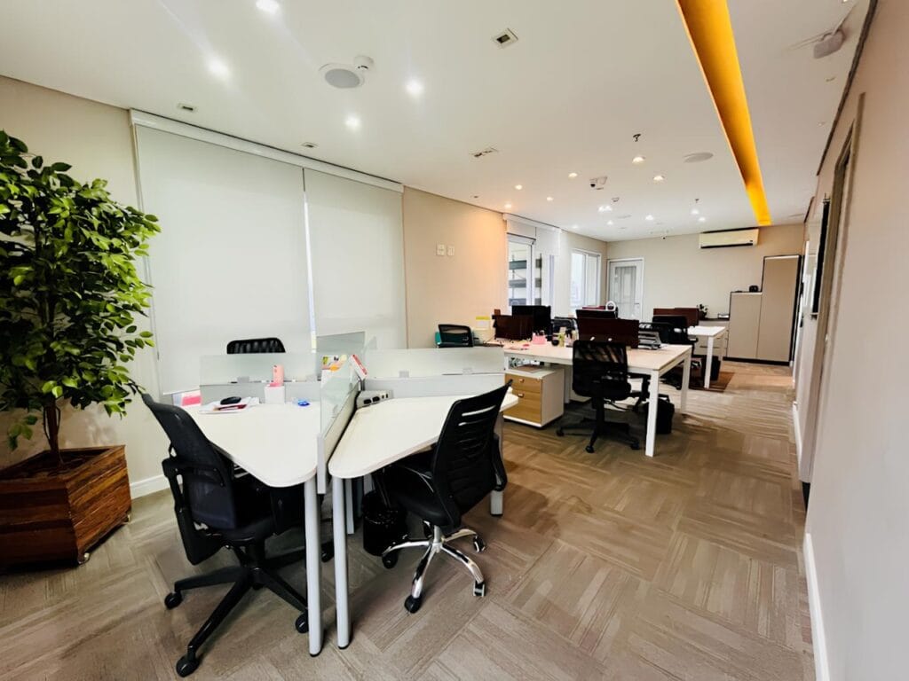 Coworking em Santo André no Jardim Park Business com estações de trabalho da Viiwork