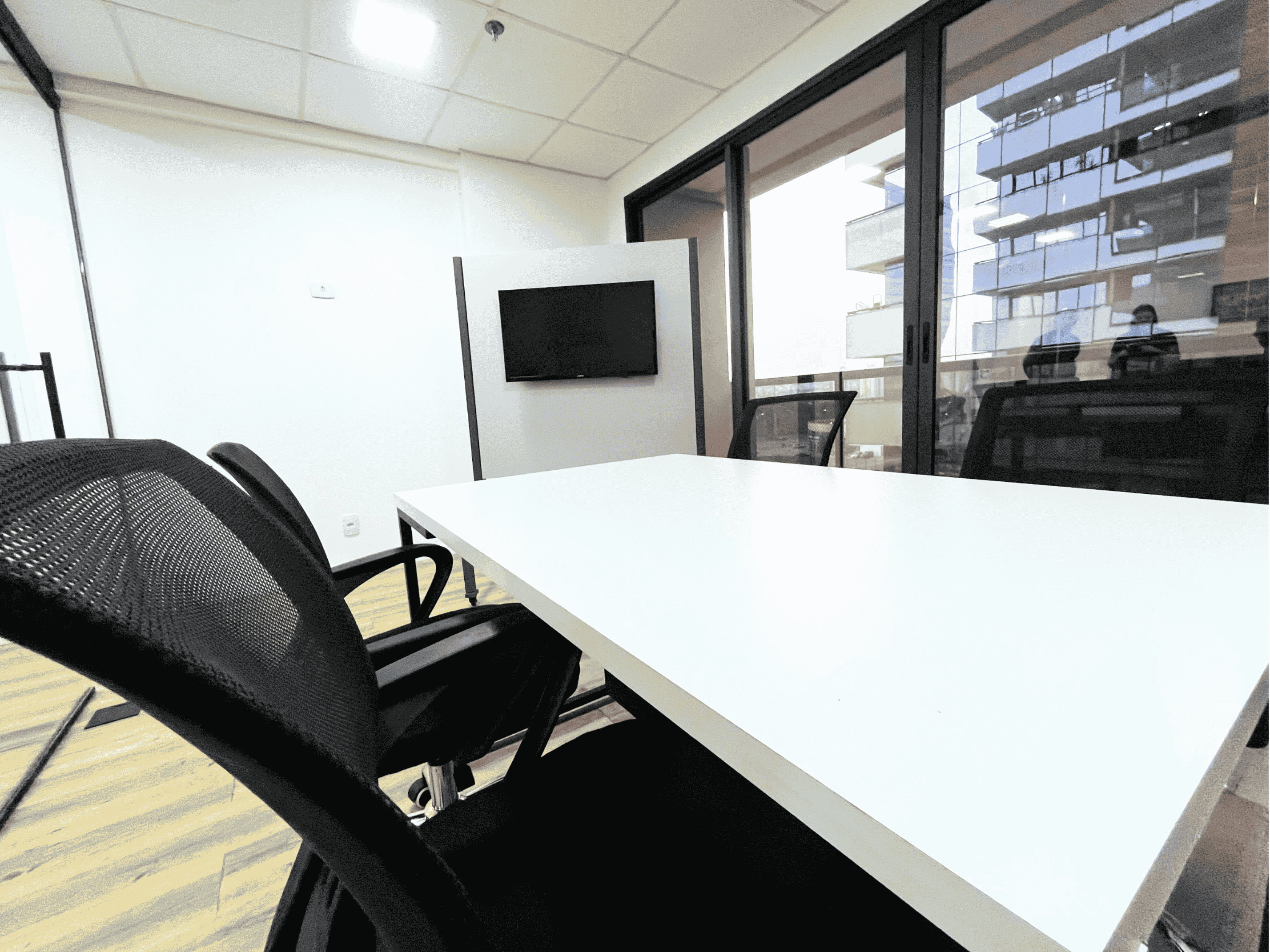 Sala de reuniões em São Caetano equipada para encontros profissionais e reuniões de empresas